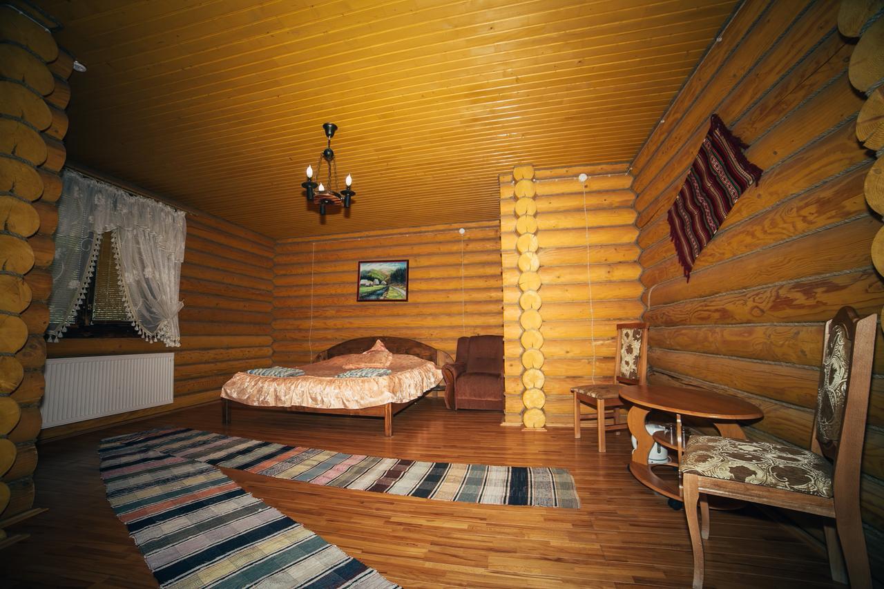 Sadyba Sribne Dzherelo Hotel Ilnytsya Exterior photo